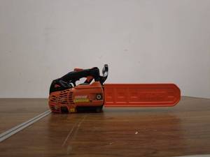lot 44 image: Echo CS-2511T Chainsaw