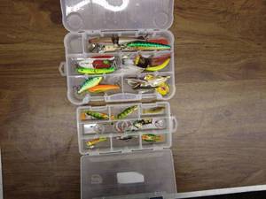 lot 70 image: Assorted Fishing Lures in Clear Plastic Organizer Case