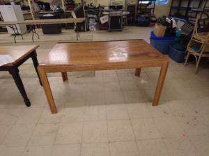 lot 84 image: Wood Dining Table