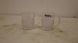 lot 183 image: Set of 2 Clear Glass Mugs with Floral Design
