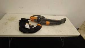 lot 199 image: WORX WG502 Electric Leaf BlowerMulcherVacuum