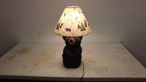 lot 210 image: Bear Cub Lamp with Wilderness Themed Lampshade