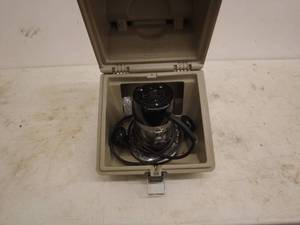 lot 217 image: Craftsman Double Insulated Router with Carrying Case - Model 315.17360