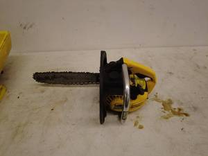 lot 237 image: McCulloch Eager Beaver Chainsaw with Hard Case