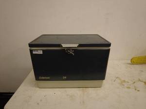 lot 238 image: Coleman Steel Belted 54 Quart Cooler