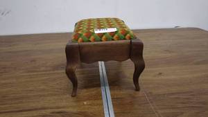 lot 138 image: Vintage Wooden Footstool with Patterned Upholstery