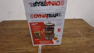 lot 157 image: Dynatrap XL Insect Trap