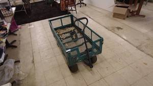 lot 159 image: Heavy-Duty Green Mesh Utility Cart