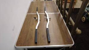lot 160 image: Pair of Triton Adjustable Lock Down Bars