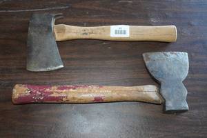 2 Hatchets