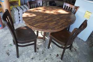 Kitchen Table and Chairs