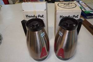 2 Handy Pot Vacuum Pitchers