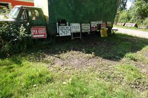 Assorted Lawn Signs