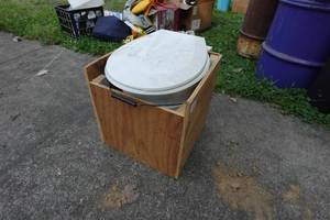 Portable Hunting Toilet