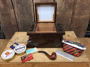 lot 106 image: Tobacco Pipe StandHumidor with Pipes & Leaf