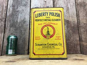 lot 138 image: Vintage Liberty Polish 1 Gallon Can - Nice