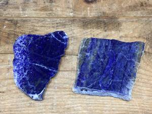lot 161 image: 2 Small Slabs Lapis Lazuli - Blue