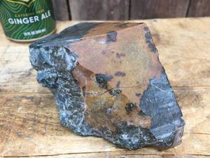 lot 168 image: Unikite Jasper