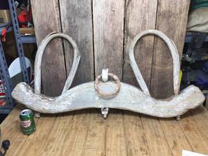 lot 172 image: Antique Weathered Ox Yoke
