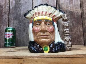 lot 181 image: Vintage Royal Doulton D6611 North American Indian - Pitcher
