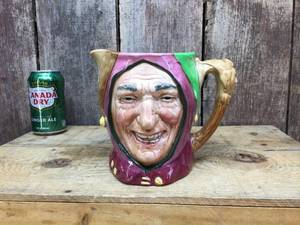 lot 182 image: Vintage Royal Doulton Touchstone Jester Pitcher