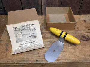 lot 228 image: Vintage Kissich Fish-Finder
