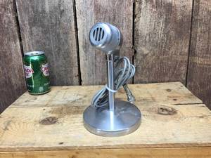 lot 236 image: Vintage Electro-Voice 423a Microphone