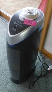 lot 31 image: Hepa filter Germ Guardian