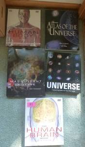 lot 81 image: Hardcover Coffee Table-sized books on Astronomy and Anatomy