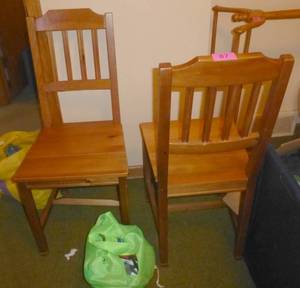 lot 87 image: 4 nice wood chairs
