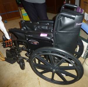 lot 156 image: Basically New Everest and Jennings wheelchair