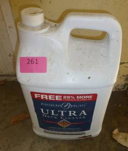 lot 261 image: full jug of deck cleaner