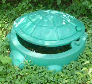 lot 264 image: Little turtle pool sand box
