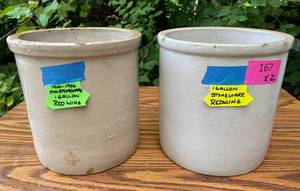 lot 167 image: Minnesota Stoneware (Red Wing) 1 gallon crocks, lot of 2