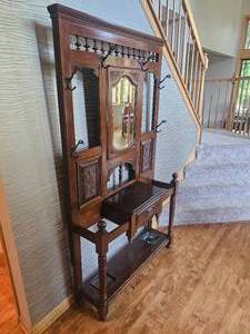 lot 3 image: Victorian Carved Mahogany Hall Tree with Umbrella Holders