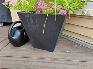 lot 52B image: Modern Large Resin Planter Pair