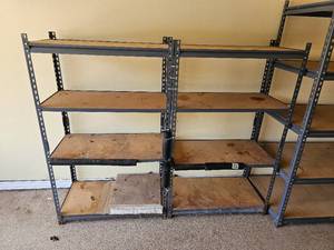 lot 102 image: Metal Shelving Group