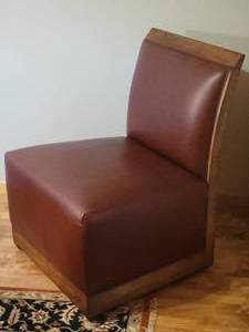lot 66 image: Chic Modern Armless Leather Slipper Chair