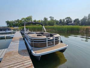 lot 11G image: 2023 Bennington 20 SSNPX (Rear Fish) - Located in Nisswa MN on Gull Lake
