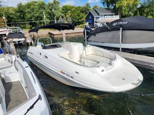 lot 15S image: 2022 Sea Pro 24 Citation - Located in Smiths Bay on Lake Minnetonka
