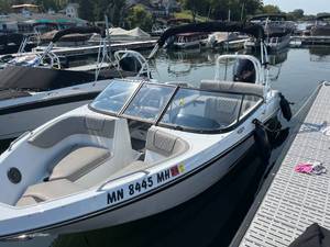 lot 41W image: 2023 Glastron GX 210 - Located in Watergate Marina in St. Paul, MN