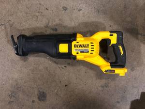 DEWALT FLEXVOLT 60V MAX Cordless Brushless Reciprocating Saw (Tool Only) Customer Returns See Pictures
