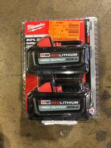 Milwaukee M18 18-Volt Lithium-Ion High Output 6.0Ah Battery Pack (2-Pack)   Customer Returns See Pictures
