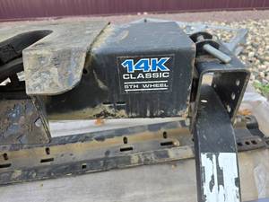 Reese 5th Wheel Hitch