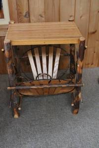 lot 41 image: Rustic Wooden Log Side Table with Decorative Bottom Rack