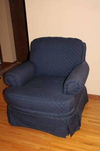 lot 53 image: Blue Upholstered Armchair