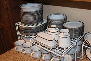 lot 70 image: Vintage Avonstone Dinnerware Set - Complete Collection
