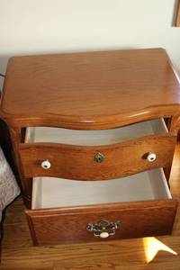 lot 84 image: Vintage Wooden Two-Drawer Nightstand