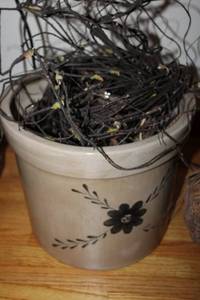 lot 97 image: Stoneware Planter and Wicker Basket