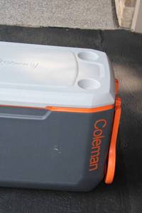 lot 153 image: Coleman Rolling Cooler with Cup Holders